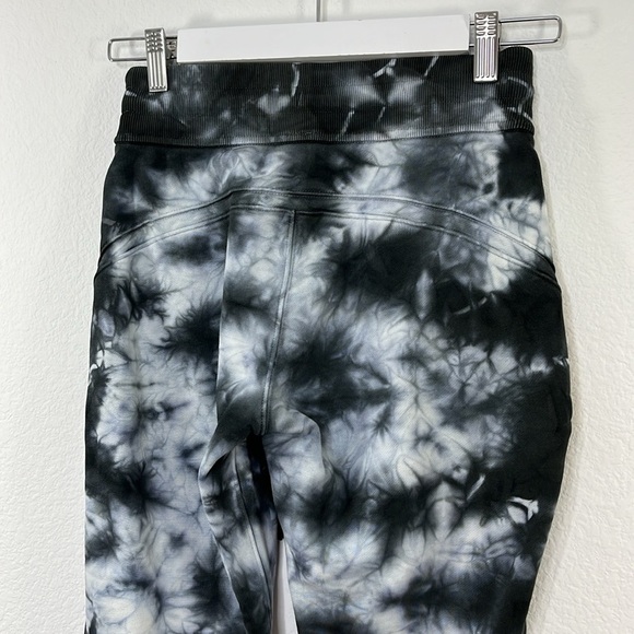 Lululemon Warm Down Jogger Pant size‎ 4 Women’s Activewear - Picture 5 of 10